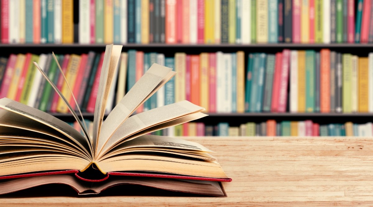 The Art of Playbooks: Melding Strategy and Success in Soccer and Business